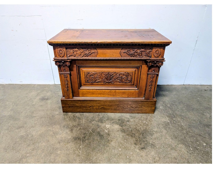 UNIQUE 1860,S STORE COUNTER # 201209 Shipping is not a 1.00 Shipping is not free please contact us before purchase Thanks
