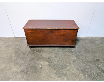 1840,s Pine Flip Top Trunk # 199560 Shipping is not a 1.00 Shipping is not free please contact us before purchase Thanks
