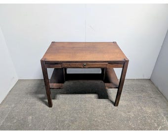 1930,s MISSION OAK DESK # 198355 Shipping is not a 1.00 Shipping is not free please contact us before purchase Thanks