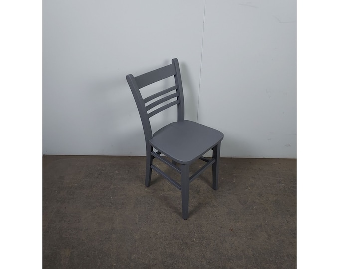 Simple Gray Painted Vintage Chair # 193156 Shipping is not a 1.00 Shipping is not free please contact us before purchase Thanks