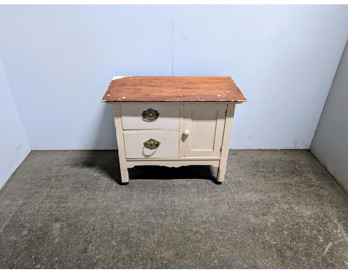 1920,S OAK PAINTED CABINET # 198606 Shipping is not a 1.00 Shipping is not free please contact us before purchase Thanks