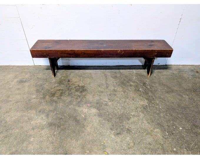 Simple Late 1800,s Vermont Bench # 201354 Shipping is not a 1.00 Shipping is not free please contact us before purchase Thanks