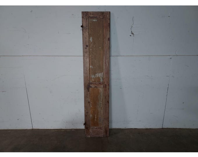 EARLY 1800,S SHUTTER # 195436 Shipping is not a 1.00 Shipping is not free please contact us before purchase Thanks