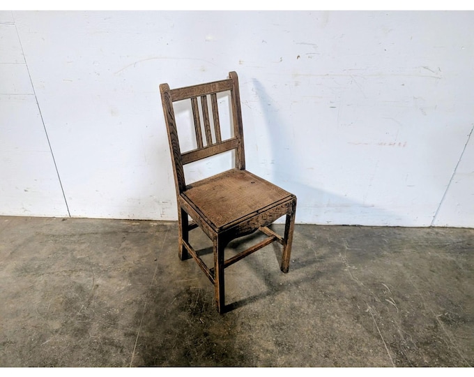 Beautiful Mid 1800,s Country Chair # 196550 Shipping is not a 1.00 Shipping is not free please contact us before purchase Thanks