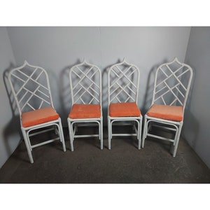 1950年代の籐椅子4脚セット、新品張り地付き #189896 送料は1.00ではありません。送料無料ではありませんので、ご購入前にご連絡ください。