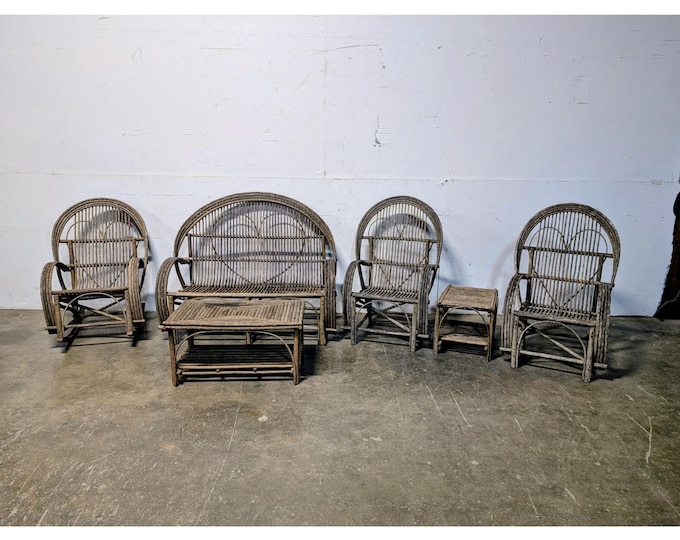 1950,s Six Piece Willow Wood Set # 198565 Shipping is not a 1.00 Shipping is not free please contact us before purchase Thanks