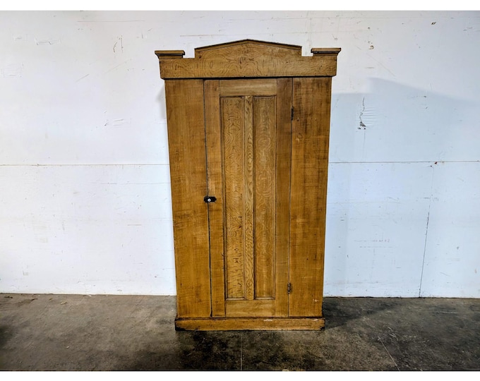 1840,S ONE DOOR CABINET # 197956 Shipping is not a 1.00 Shipping is not free please contact us before purchase Thanks