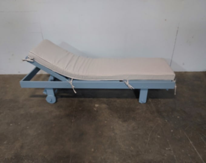 1940'S WOODEN CHAISE # 188131 Shipping is not a 1.00 Shipping is not free please contact us before purchase Thanks