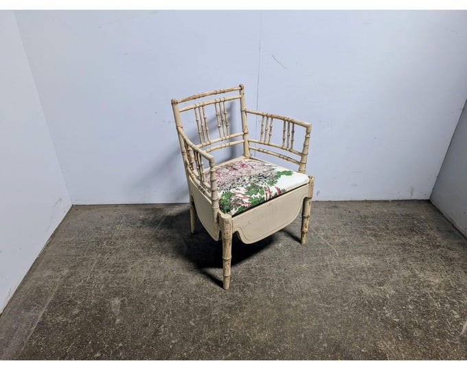 Elegant Mid 1800,s Painted Bamboo Chair # 198375 Shipping is not a 1.00 Shipping is not free please contact us before purchase Thanks