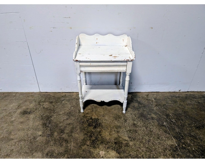 Mid 1800,s One Drawer Painted Washstand # 201407 Shipping is not a 1.00 Shipping is not free please contact us before purchase Thanks