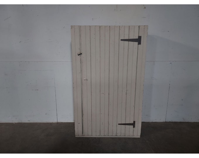 White One Door Cupboard # 193730 Shipping is not free please conatct us before purchase Thanks