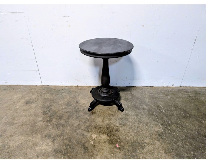 1860,S ROUND PEDESTAL TABLE # 201356 Shipping is not a 1.00 Shipping is not free please contact us before purchase Thanks
