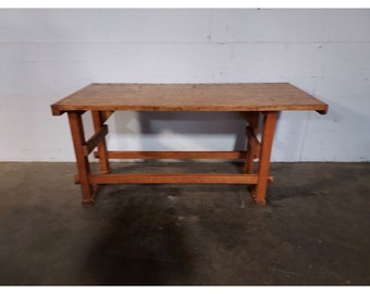 SIMPLE 1930,S WORK BENCH # 194907 Shipping is not free please conatct us before purchase Thanks
