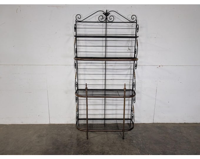 1940,S IRON BAKERS RACK # 196816 Shipping is not a 1.00 Shipping is not free please contact us before purchase Thanks