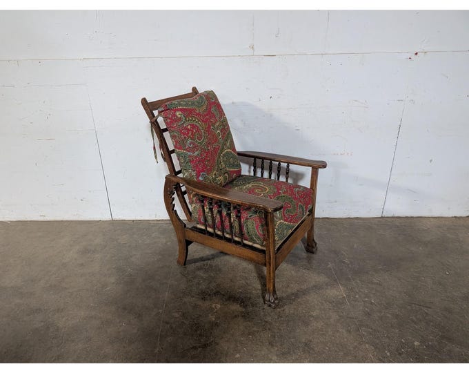 1920,S OAK MORRIS CHAIR # 196842 Shipping is not a 1.00 Shipping is not free please contact us before purchase Thanks