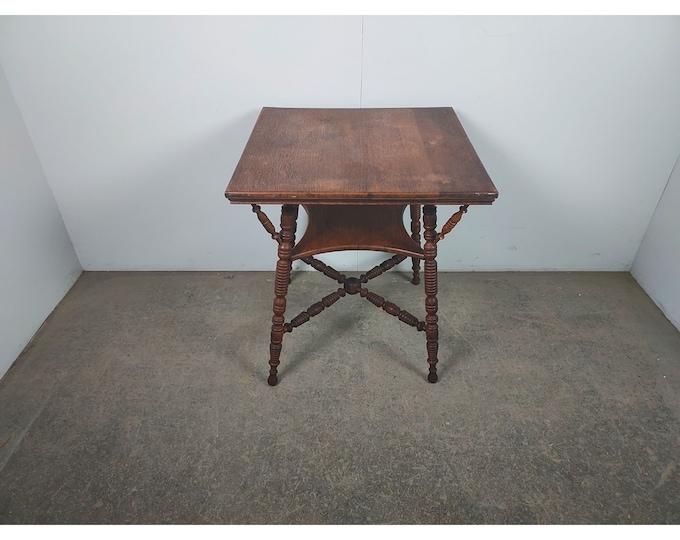 1920,S OAK PARLOUR TABLE # 194280 Shipping is not free please conatct us before purchase Thanks