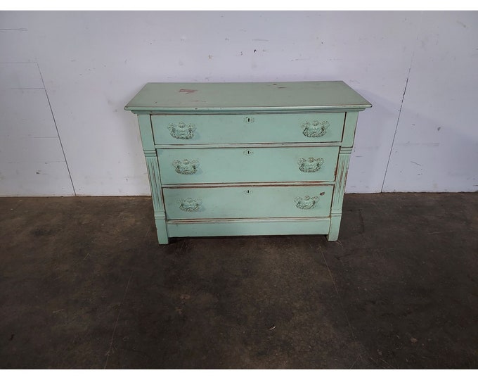 1920,s Three Drawer Oak Painted Chest Of Drawers # 192632 Shipping is not free please conatct us before purchase Thanks