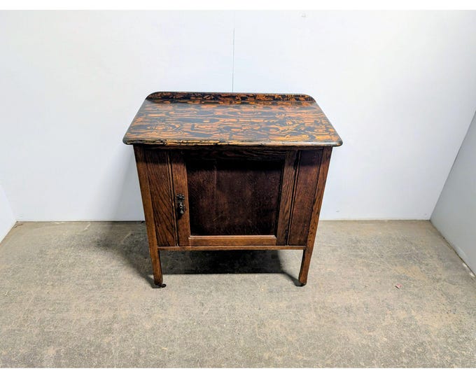 1900,S ONE DOOR CABINET # 200440 Shipping is not a 1.00 Shipping is not free please contact us before purchase Thanks