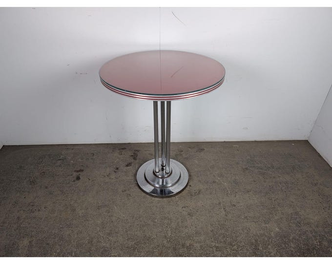 1950,s Deli Table With Glass Top # 196980 Shipping is not a 1.00 Shipping is not free please contact us before purchase Thanks