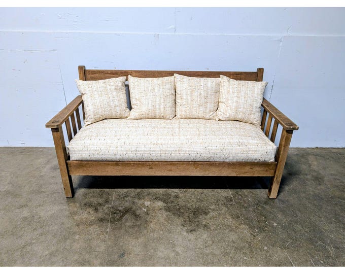 1930,S MISSION OAK SETTEE # 201032 Shipping is not a 1.00 Shipping is not free please contact us before purchase Thanks