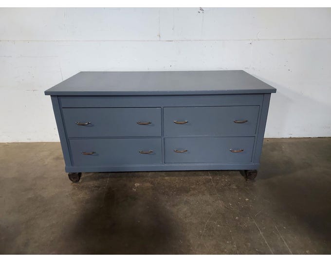 1920,S PAINTED COUNTER # 195593 Shipping is not a 1.00 Shipping is not free please contact us before purchase Thanks
