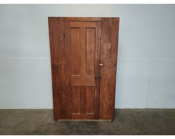 1860,S ONE DOOR CUPBOARD # 185219 Shipping is not free please conatct us before purchase Thanks