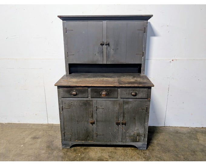 MID 1800,S CABINET # 198245 Shipping is not a 1.00 Shipping is not free please contact us before purchase Thanks