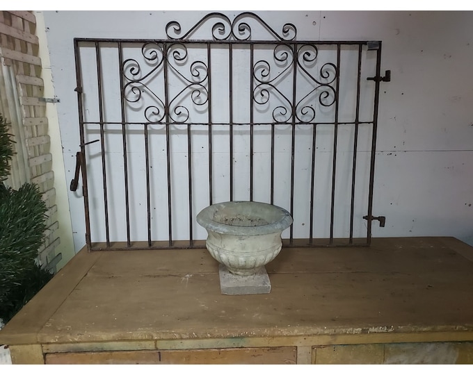 Vintage Concrete Planter / Urn Shipping is not free please conatct us before purchase Thanks