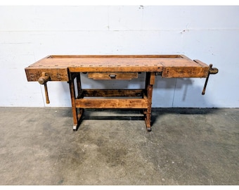 1920,s Maple And Oak Workbench # 198277 Shipping is not a 1.00 Shipping is not free please contact us before purchase Thanks