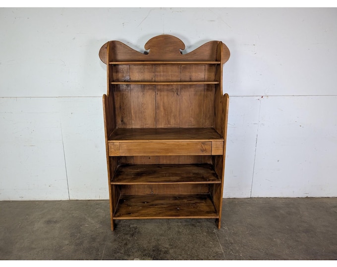 Unusual 1900,s Pine Hutch # 197422 Shipping is not a 1.00 Shipping is not free please contact us before purchase Thanks