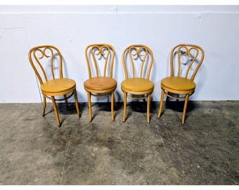 Set Of Four 1940,s Thonet Bentwood Chairs # 200192 Shipping is not a 1.00 Shipping is not free please contact us before purchase Thanks