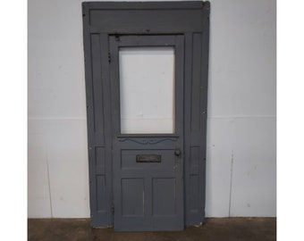 1870'S DOORWAY WITH FRAME #187673 Shipping is not a 1.00 Shipping is not free please contact us before purchase Thanks