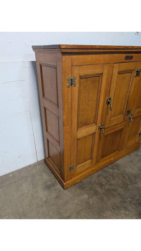 Late 1800,s 5 Door Jewett Oak Ice Cabinet # 198499 Shipping is Not
