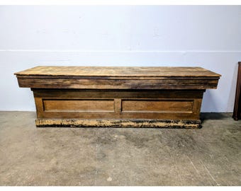 MOSTRADOR DE TIENDA DE MEDIADOS DEL SIGLO XIX N.° 200012 El envío no es gratuito. Por favor, contáctenos antes de comprar. Gracias.