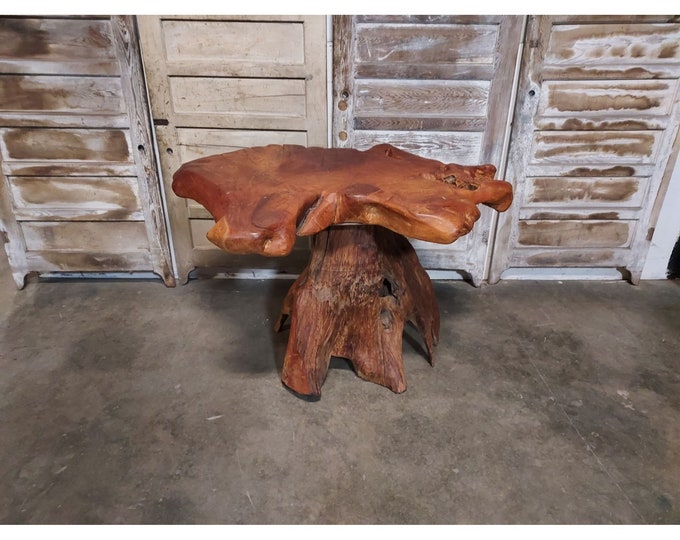 194O,S LIVE EDGE TABLE # 187235 Shipping is not a 1.00 Shipping is not free please contact us before purchase Thanks