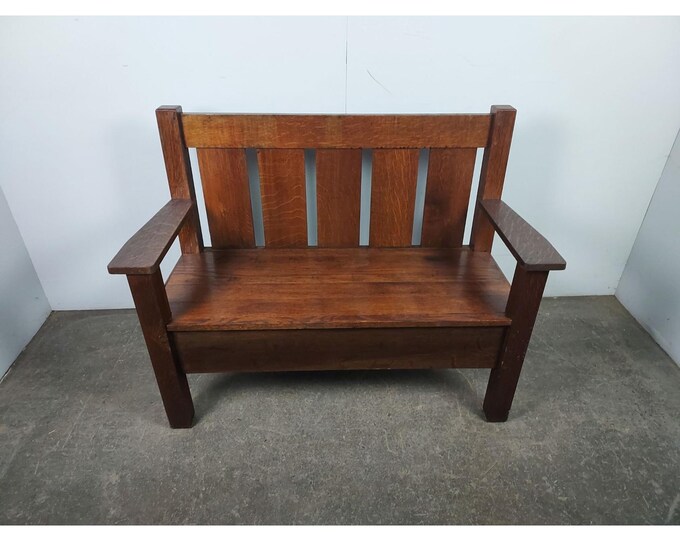 1940,S MISSION OAK BENCH # 195759 Shipping is not a 1.00 Shipping is not free please contact us before purchase Thanks