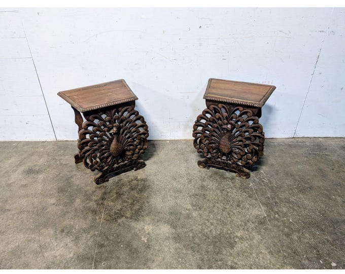 Pair Of 1940,s Tables With Amazing Peacocks # 198148 Shipping is not a 1.00 Shipping is not free please contact us before purchase Thanks