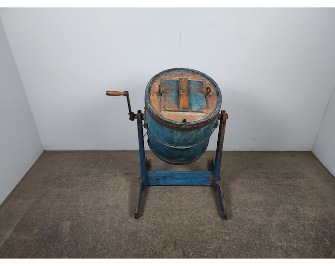 Wonderful Early 1800,s Butter Churn # 192482 Shipping is not a 1.00 Shipping is not free please contact us before purchase Thanks