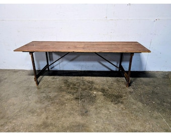 1900,s Folding Vermont Farm Table # 198493 Shipping is not a 1.00 Shipping is not free please contact us before purchase Thanks