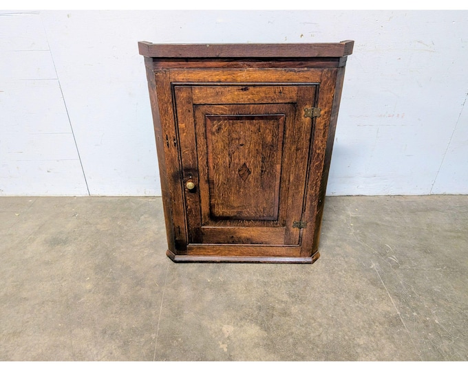 Mid 1800,s Oak Corner Cupboard # 198847 Shipping is not a 1.00 Shipping is not free please contact us before purchase Thanks