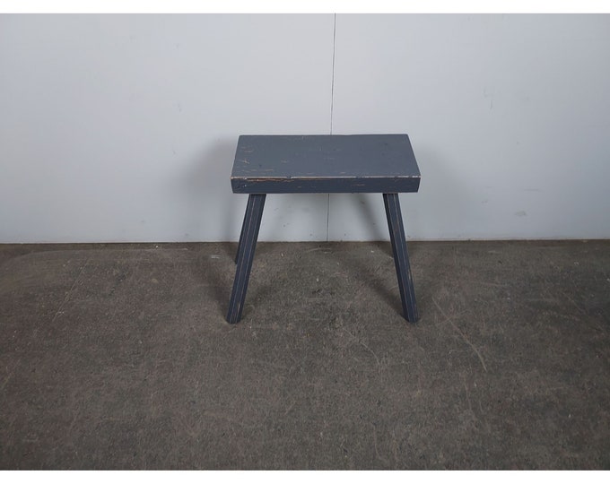 Simple Hand Made Bench # 193514 Shipping is not free please conatct us before purchase Thanks