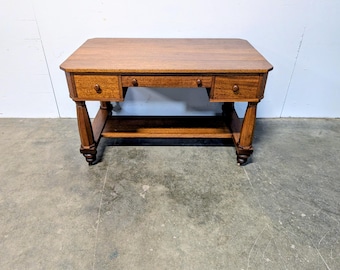 1910 OAK MISSION DESK # 200203 Shipping is not a 1.00 Shipping is not free please contact us before purchase Thanks