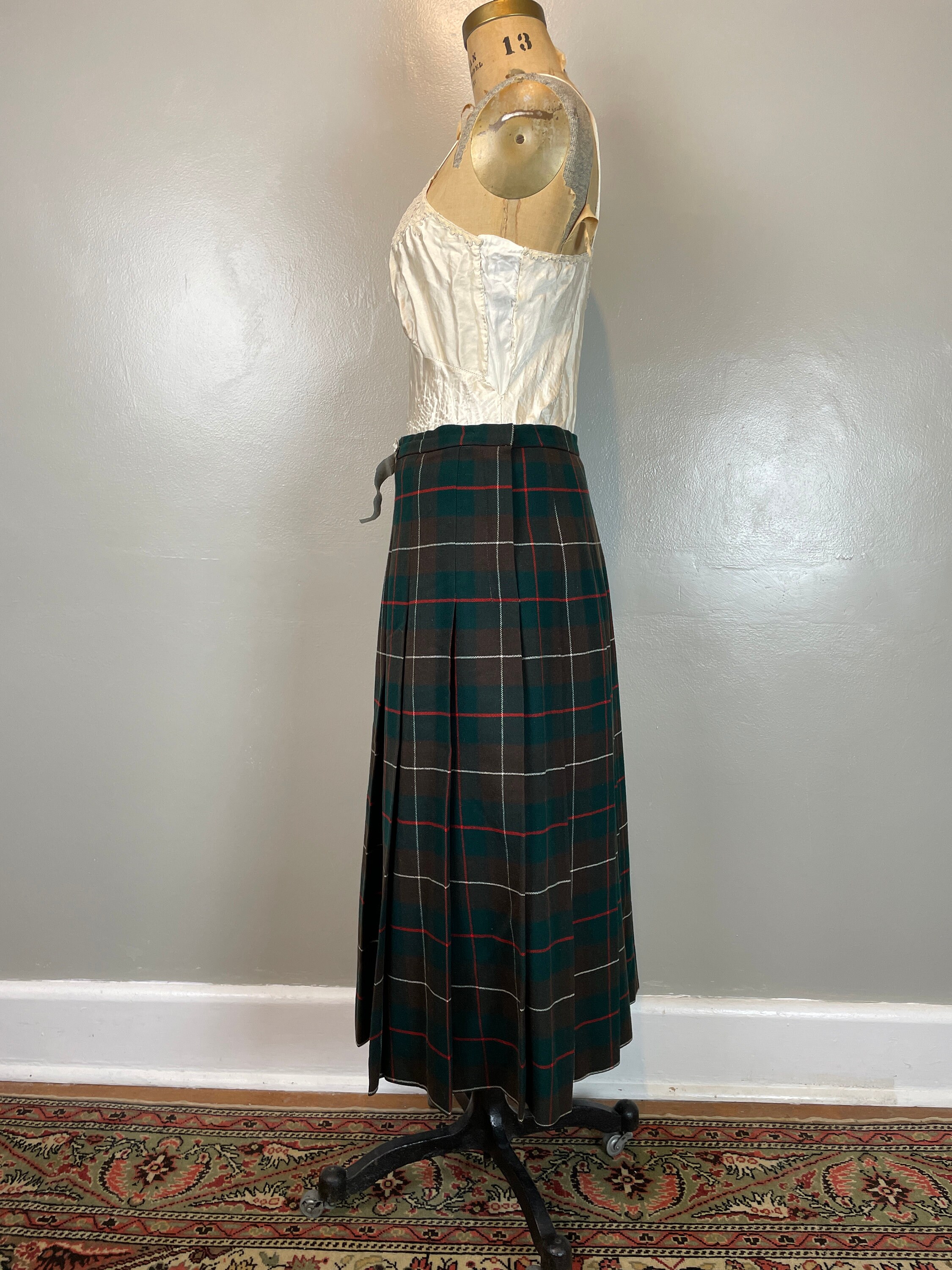 Brown plaid skirt shop 9mm