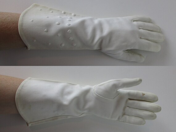 Embroidered White Gloves / 50's / 6.5 / embroider… - image 2