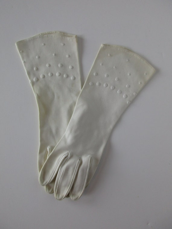 Embroidered White Gloves / 50's / 6.5 / embroider… - image 4