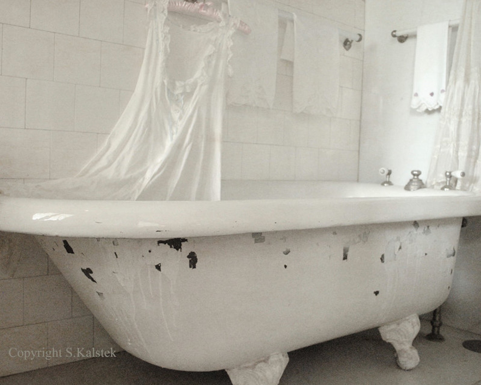 Victorian Bathtub Art Photograh Soft Ivory White Claw Foot Tub Etsy