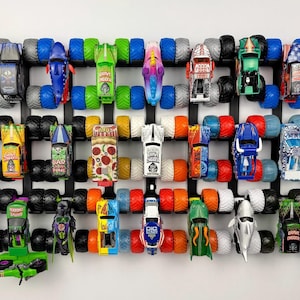 Exhibidor de pared Monster Truck de Monster Jam / Almacenamiento y organizador a escala 1:64 para Hot Wheels imagen 2