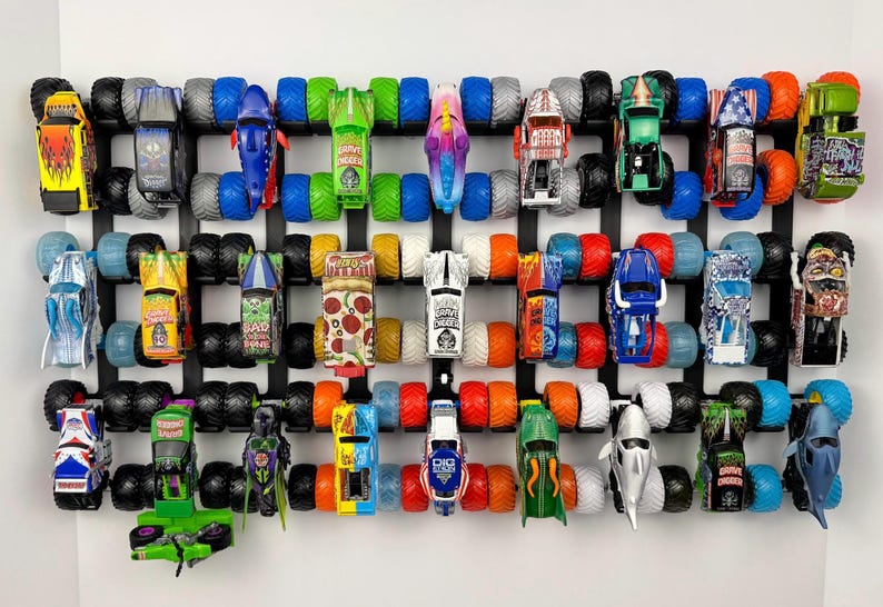 Exhibidor de pared Monster Truck de Monster Jam / Almacenamiento y organizador a escala 1:64 para Hot Wheels imagen 2
