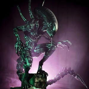Bio Mech Alien Predator STL Figurine: Sci-Fi Horror 3D Print (Digital Download)