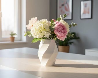 Sculptural Swirl Vase | Modern Minimalist Ribbed Home Accent